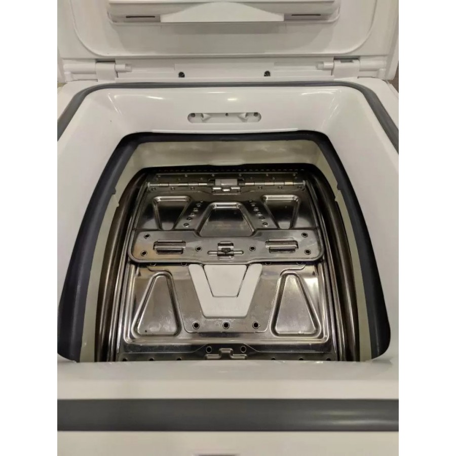 Стиральная машина Kraft TCH-UMD8304W