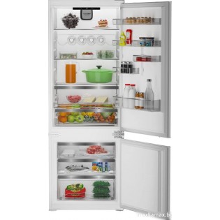 Холодильник Hotpoint HBT 400I