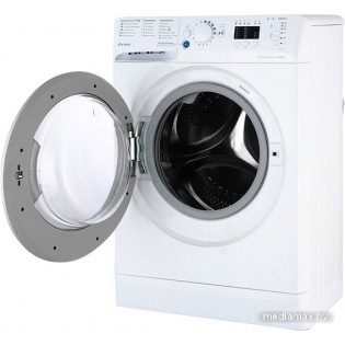 Стиральная машина Indesit BWUA 51051 L B
