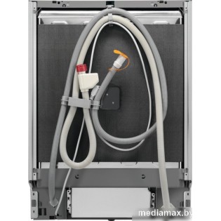 Встраиваемая посудомоечная машина Electrolux EEG68520W