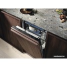 Встраиваемая посудомоечная машина Electrolux EEM43211L